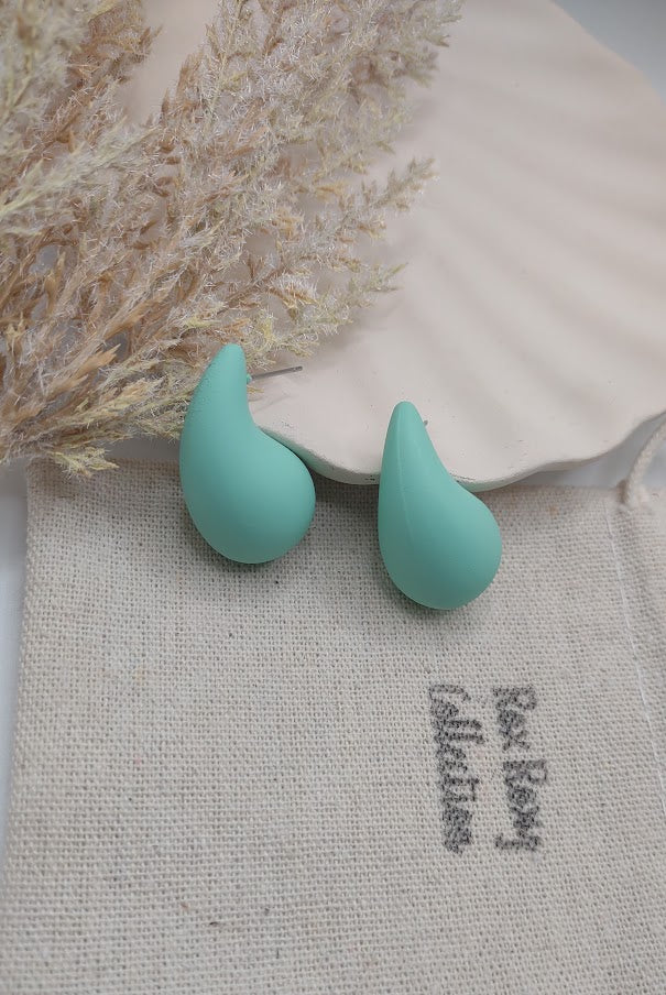 Aqua drops earrings